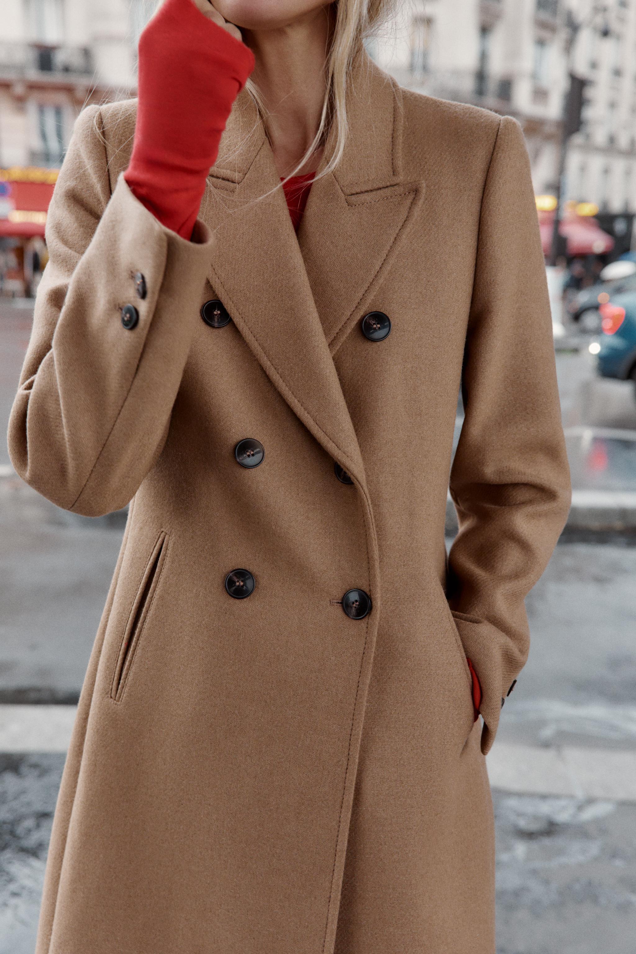 DOUBLE-BREASTED COAT WITH SHOULDER PADS